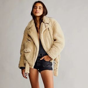 FREE PEOPLE WE THE FREE So Cozy Slouchy Moto Teddy Jacket Beige